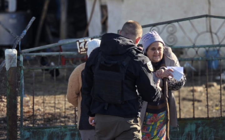 Ще п'ятьох мешканців Харківщини та їх домашніх улюбленців вивезли із зони бойових дій