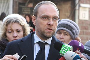 Власенко: суд освятил "парашное правосудие"