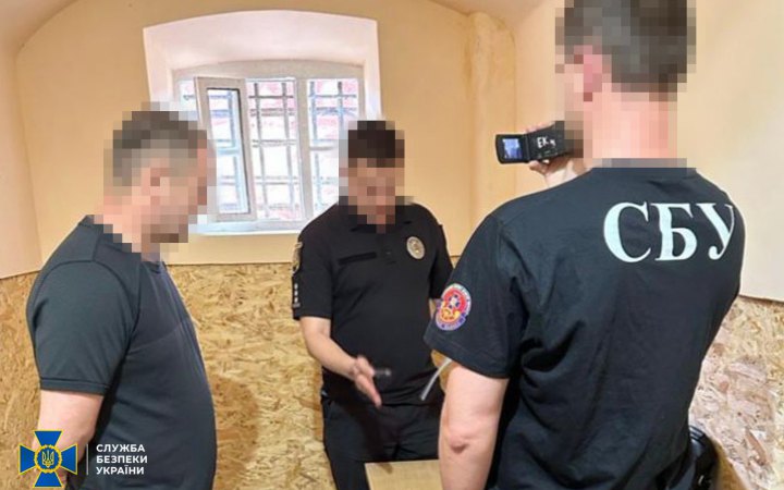 Депутата Одеської облради та його дружину, підозрюваних у рейдерстві, тепер звинувачують у крадіжці 24 млн грн 
