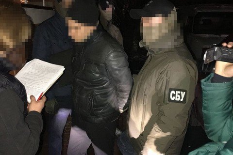 У Василькові слідчого поліції впіймали на хабарі 123 тис. грн