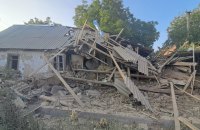На Дніпропетровщині через російські атаки пошкоджені будинки та підприємство