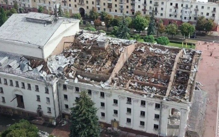 З 24 лютого 2022 року внаслідок російської агресії в Україні зруйновано або пошкоджено 863 об’єкти культурної спадщини