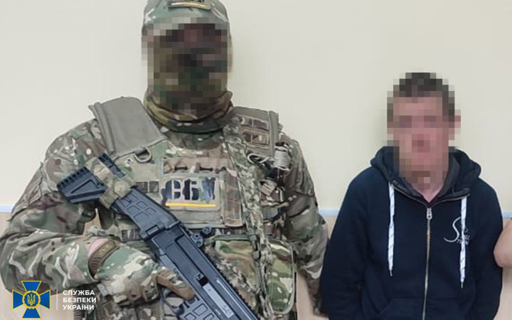 Затримали 40-річного ІТ-фахівця, який готував атаки ворога на Костянтинівку