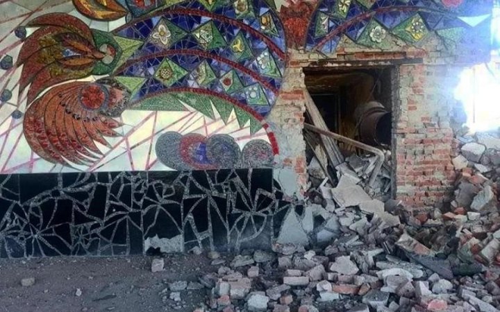 Війська РФ знищили маріупольські мозаїки Алли Горської та Віктора Зарецького