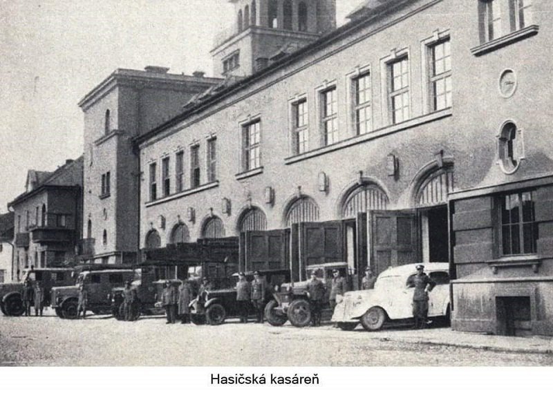Пожежне депо в Кошицях у 1927-1928 рр. (джерело: книжковий фонд ВКЖБ)