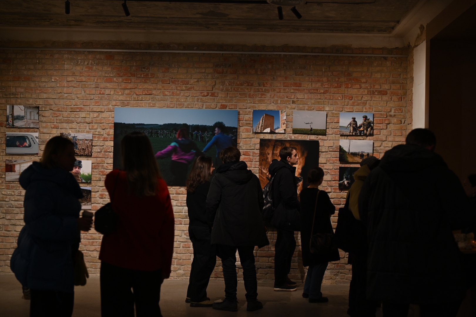 фотовиставка “Перехідний стан” штаб-сержанта 35-ї бригади морської піхоти Костянтина Гузенка