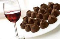 Ученые усомнились в пользе вина и шоколада для сердца 