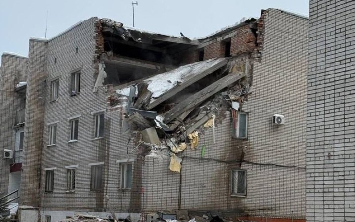 У Ленінградській області Росії стався вибух у військовій комендатурі, є загиблі