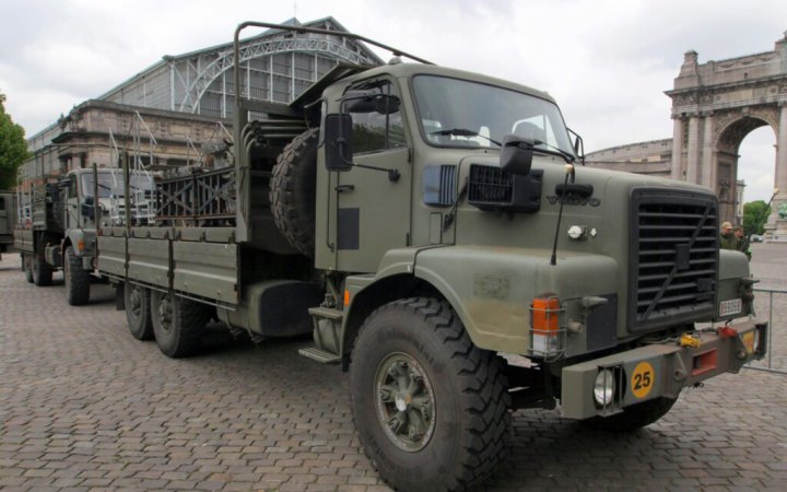 Бельгія відправить в Україну 240 військових вантажівок