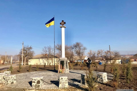 Невідомі осквернили меморіал воїнам УНР в Одеській області