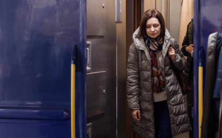 Президентка Молдови прибула до України з офіційним візитом