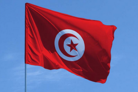 Тунис закрыл границы для украинцев