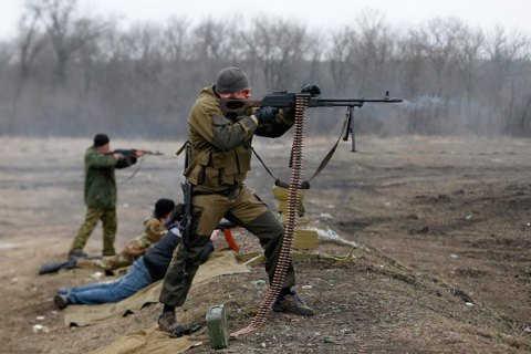 Боевики 37 раз обстреляли силы АТО на Донбассе
