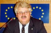 ЕС должен помочь Украине избежать дефолта, - евродепутат