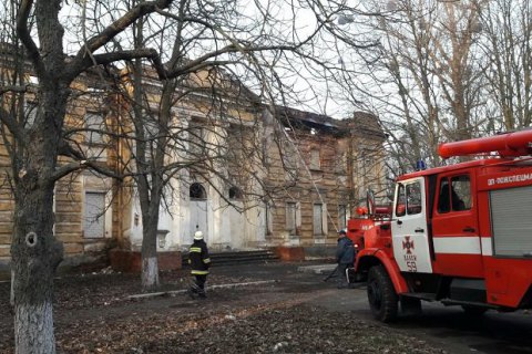 Под Харьковом горела бывшая усадьба Шидловских 