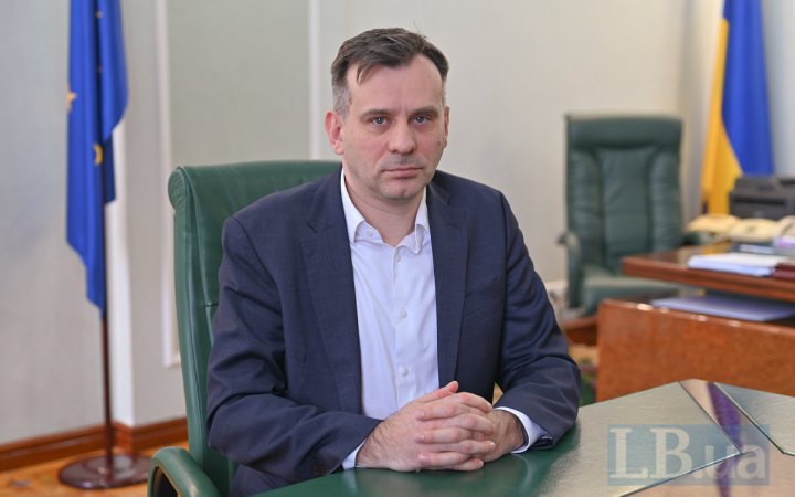 ЦВК вважає інтернет і поштове голосування ризикованим і небезпечним на повоєнних виборах