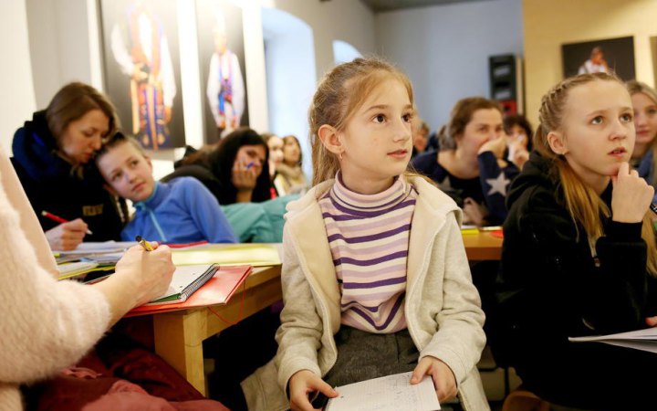 Польські школи готові прийняти 200-300 тисяч дітей з України, – міністр освіти