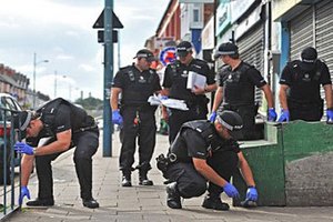 В Великобритании задержали четырех подозреваемых в терроризме