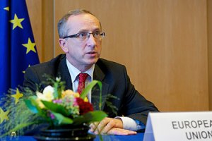 Посол ЕС обвинил "регионалов" в срыве евроинтеграции 