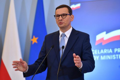 Премьер Польши призвал европейских лидеров "время от времени появляться в Киеве"
