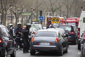 Французька поліція підозрює в теракті двох братів-парижан