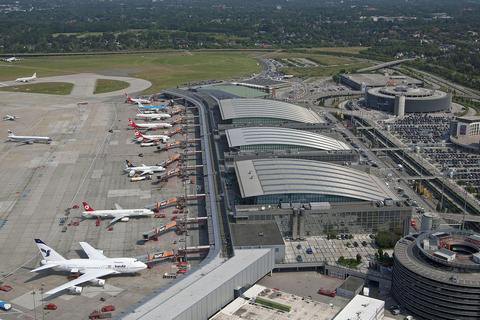Причиною евакуації в аеропорту Гамбурга став подразнювальний газ
