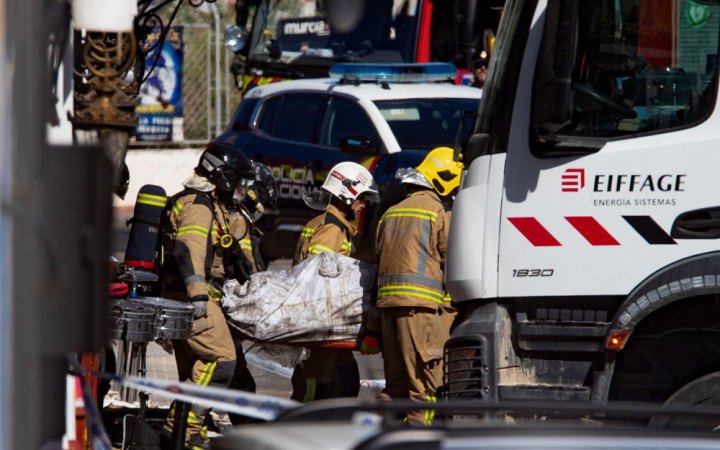 Reuters: на півдні Іспанії горить склад хімічних речовин