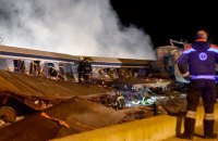Кількість загиблих у залізничній аварії в Греції сягнула майже 40 осіб, міністр транспорту подав у відставку