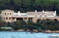 Неразбериха с арестованной "виллой Абрамовича" на Сардинии прояснилась