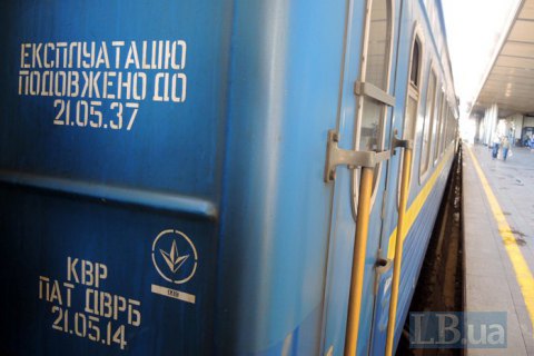 "Укрзалізниця" скасовує причіпні вагони до Москви з Ковеля і Жмеринки