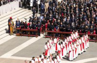 На похороні Папи Зеленському дали місце в першому ряду всупереч протоколу Ватикану