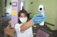 Более 2300 случаев коронавируса зарегистрировали в Украине за последние сутки