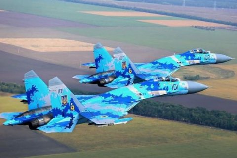 Суд арештував уламки Су-27, що розбився в Житомирській області, і речі пілота