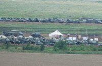 Минобороны РФ утверждает, что на границе с Украиной строит городок, а не военную базу 