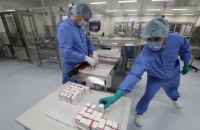 Беларусь начинает массовую вакцинацию от коронавируса российским "Спутником V"