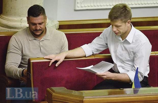 Гончаренко і Савченко у залі Верхової Ради