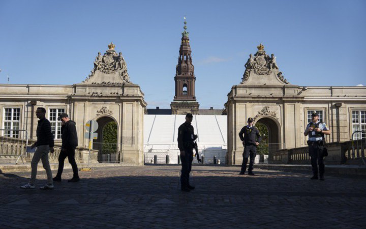 Лідери ЄС обговорять сьогодні у Копенгагені “дорожню карту” зміцнення оборони блоку