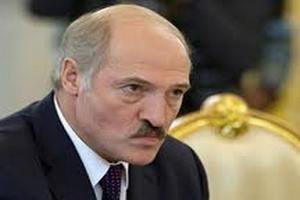 Лукашенко готовий продавати великі держпідприємства