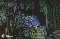 Окупанти скинули чотири ФАБ-250 на місто Слов'янськ, є жертви та руйнування