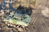 Російські десантники кинули під Ірпенем машину зі складу секретного комплексу "Барнаул-Т" з блоком "свій-чужий" 