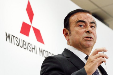 Рада директорів Mitsubishi слідом за Nissan звільнила Карлоса Гона