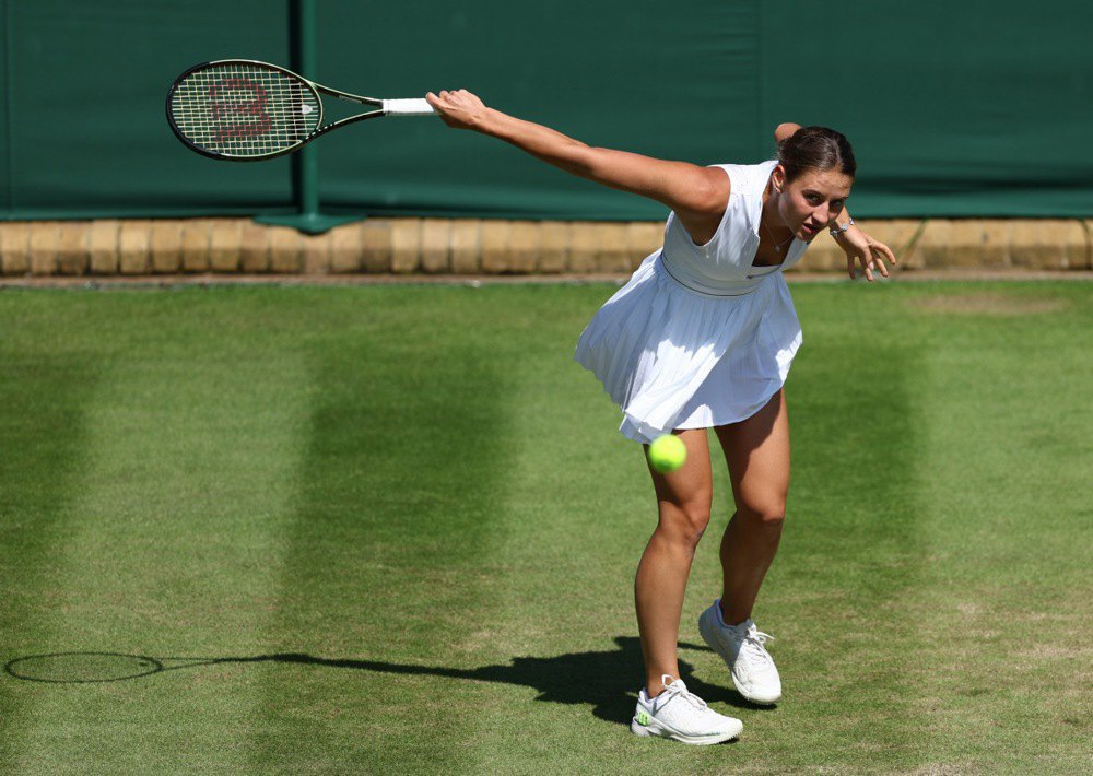Марта Костюк грає на Вімблдоні