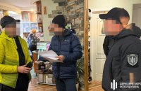 На Сумщині викрили суддю та адвоката, які організовували фіктивне “зникнення” дружин ухилянтів