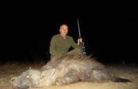 В интернете всплыли фото Шуфрича с убитыми африканскими животными (обновлено)