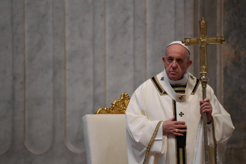 Папа Франциск під час пасхального послання побажав припинення війни на сході України