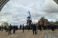 Киевсовет принял решение о переименовании арки Дружбы народов