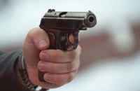 В Полтаве задержали мужчину, который открыл стрельбу по охраннику кафе 