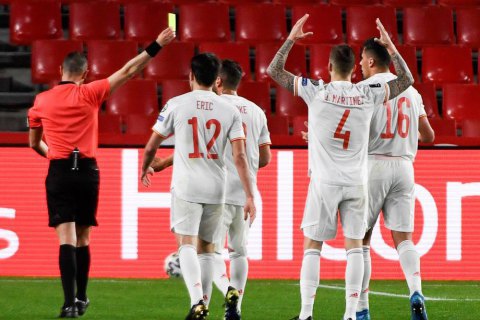 Сборная Испании продолжила свою рекордную беспроигрышную серию в квалификации ЧМ