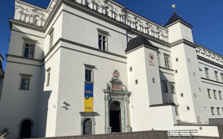 Три українські аудіогіди з’явилися ще у музеях Литви, Естонії та Індонезії