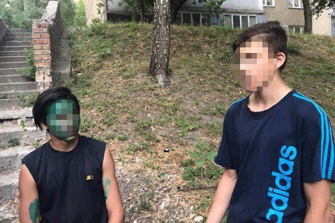 Трое подростков, избивших мужчину в Киеве, пойдут под суд